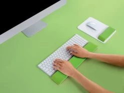 Leitz Ergo WOW Adjustable Keyboard Wrist Rest. Green. -Office Supply Store 585413 03