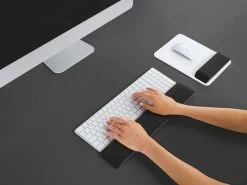 Leitz Ergo WOW Adjustable Keyboard Wrist Rest. Black. 10 Leitz Ergo WOW Adjustable Keyboard Wrist Rest. Black. -Office Supply Store 585414 03